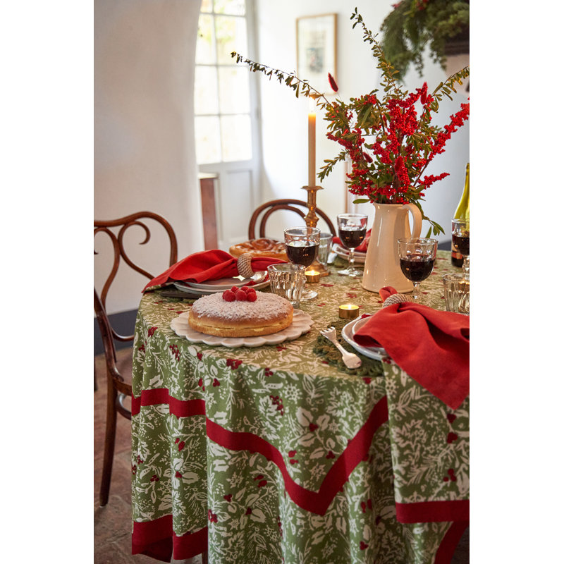 Baies De Houx Handmade Floral Tablecloth, 59" Square