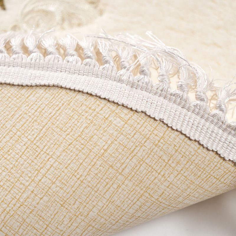 Non-Slip, Cream