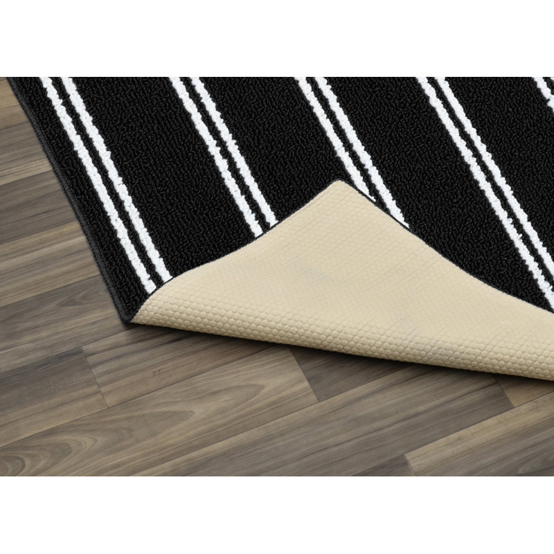 Yohan Striped Indoor Rug, Rectangle 4' x 6'
