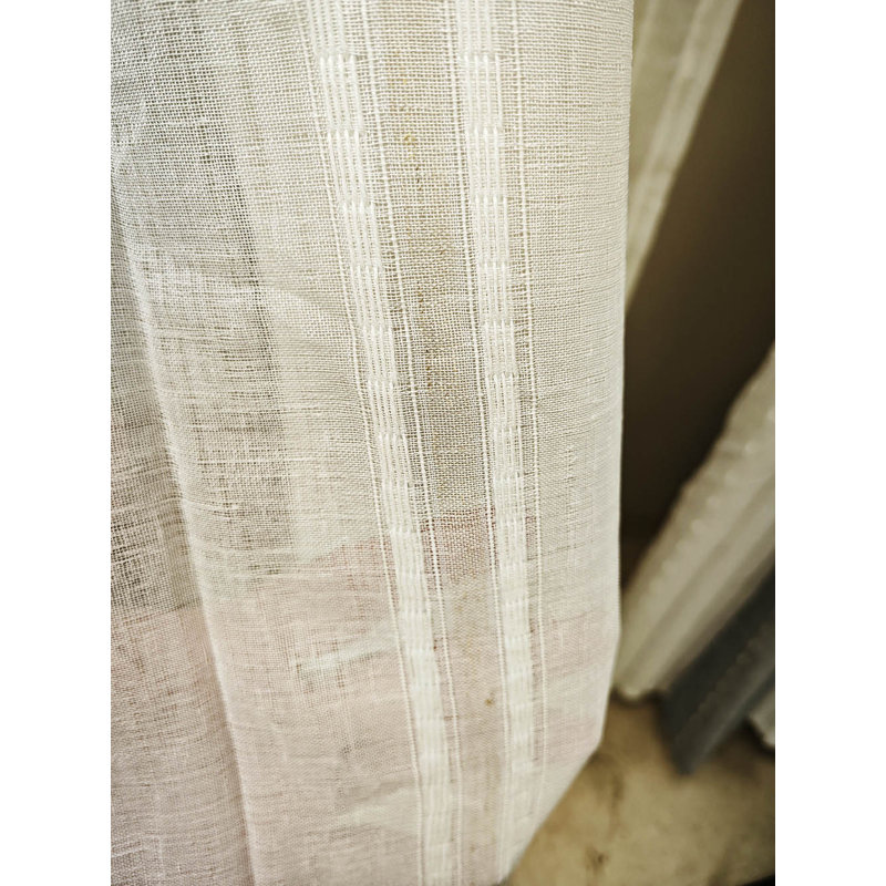 Rideau transparent en polyester Anamol