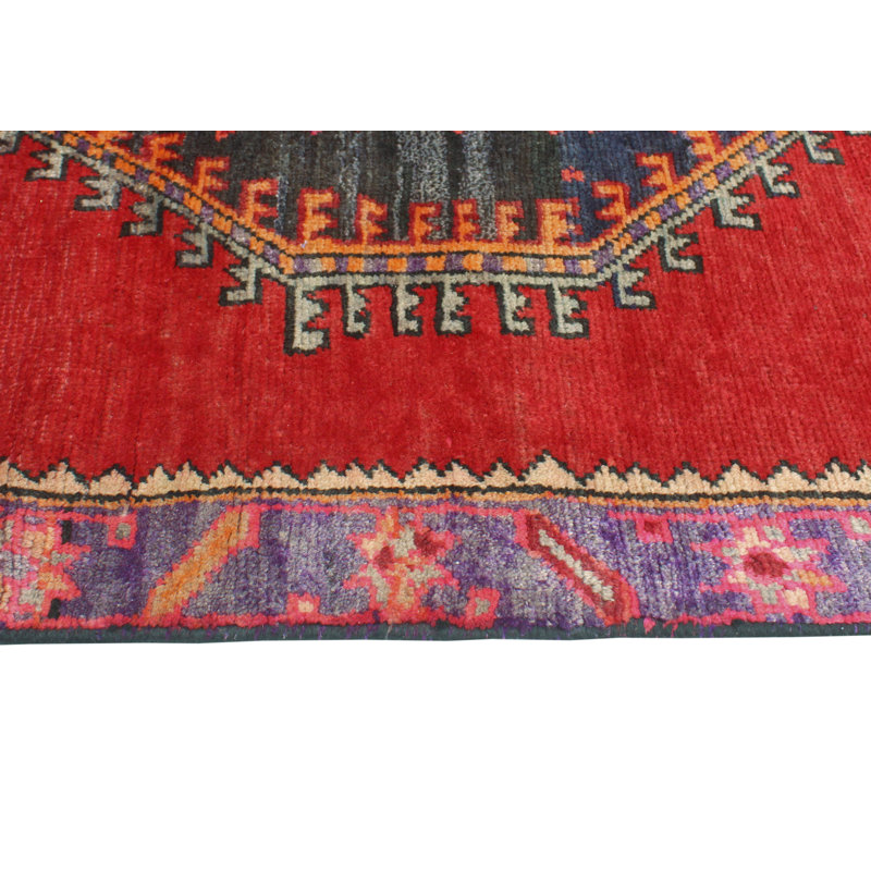 Khylar Distressed Jemimah Red Runner