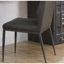 Chaise en cuir synthétique gris Cargo et finition bronze industriel