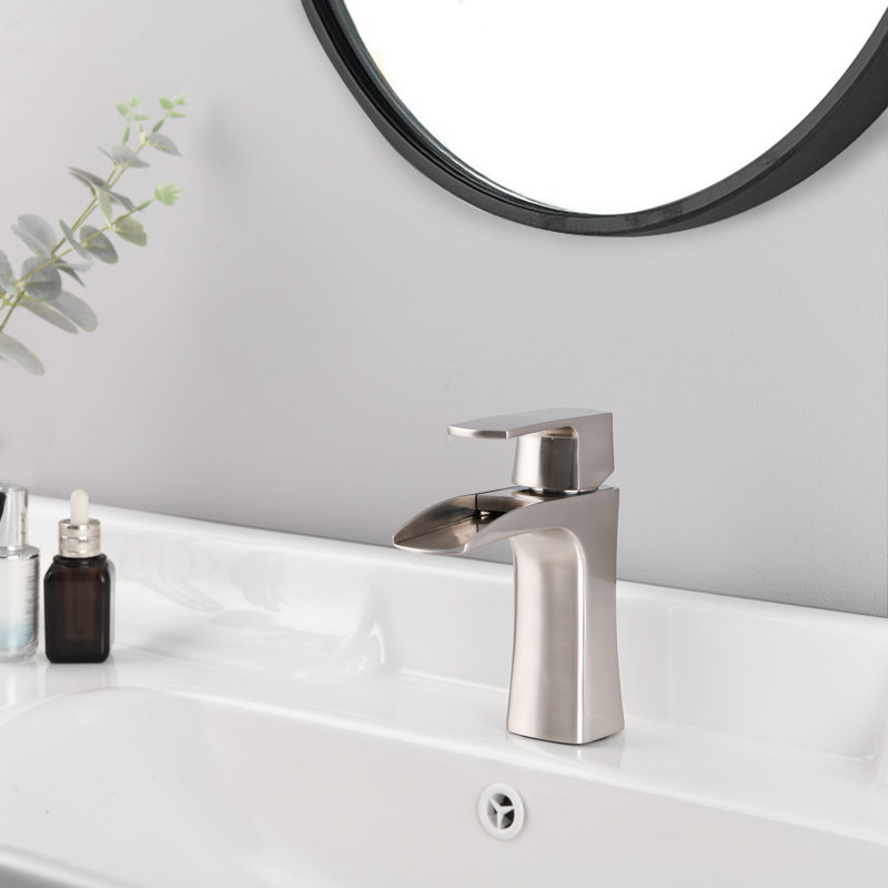 Robinet de salle de bain à un trou avec drain, Nickel brossé
