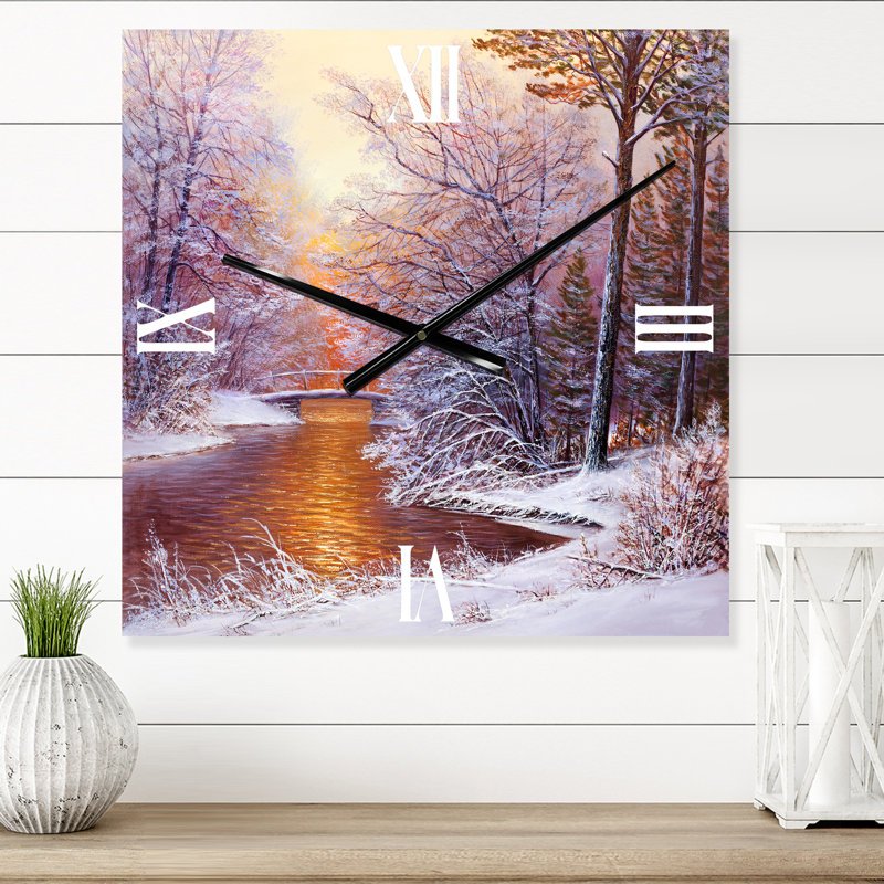Horloge murale traditionnelle Christmas Forest avec rivière et arbres II, Petit