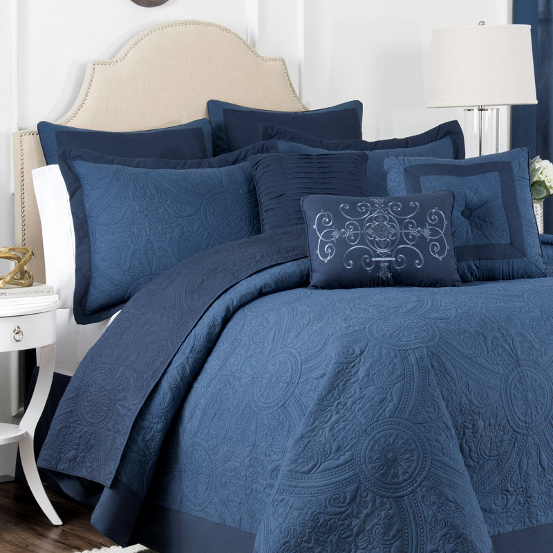 Bensonhurst Polyester Plain Weave Bedspread, Blue, Full