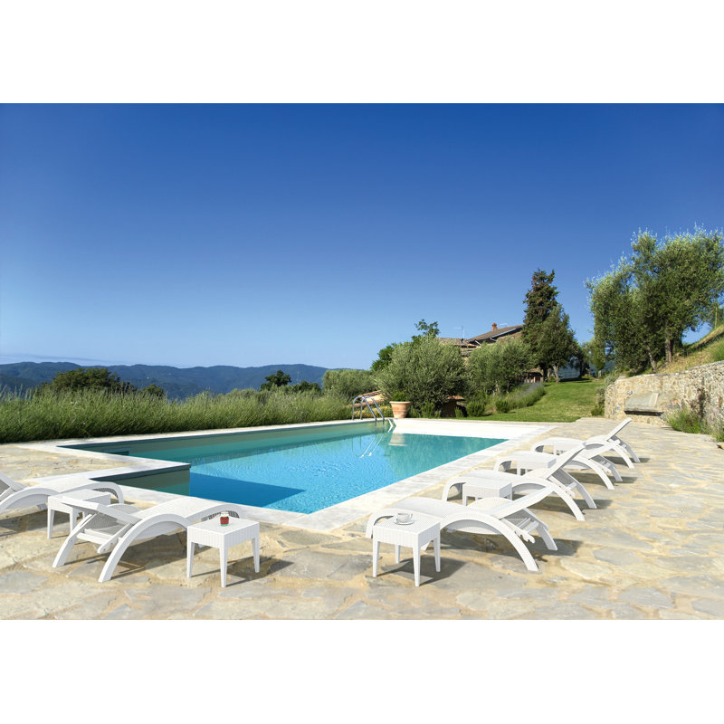 Kassiopeia Outdoor Chaise Lounge, White