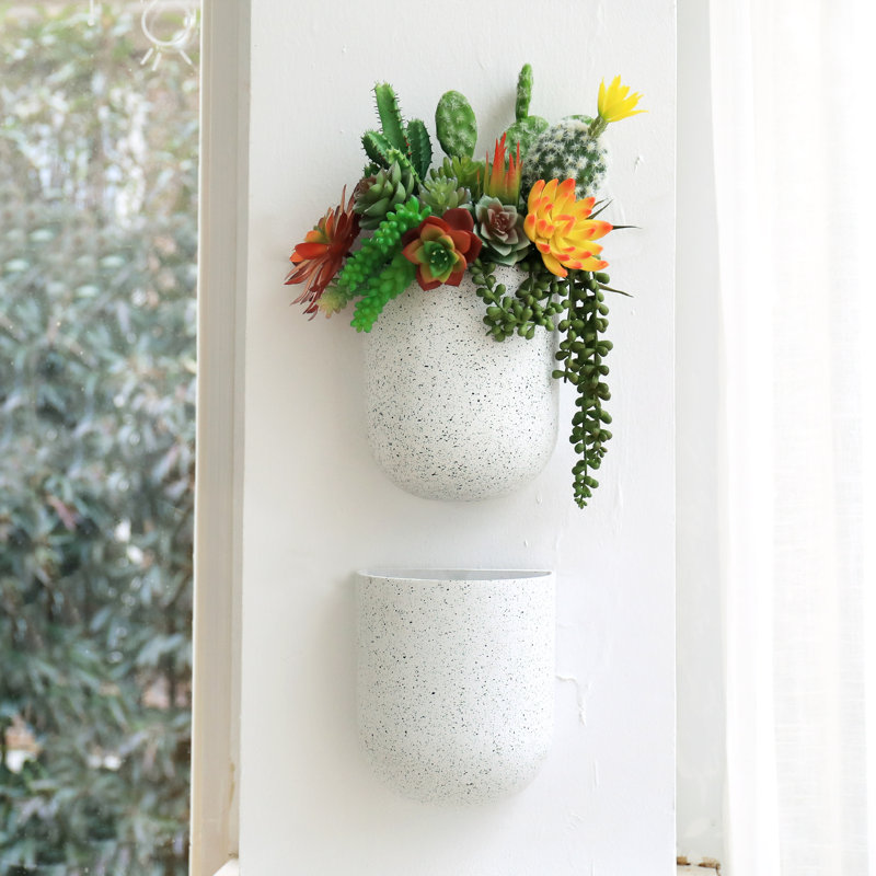 Elayna Wall Planter, White