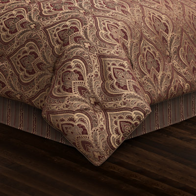 Odette Queen 4Pc. Comforter Set