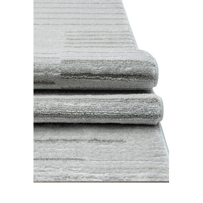 Sedwick Geometric Indoor / Outdoor Area Rug