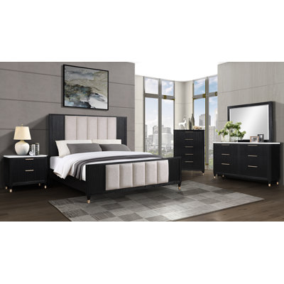 Kiranjeet Norwood Bedroom Set