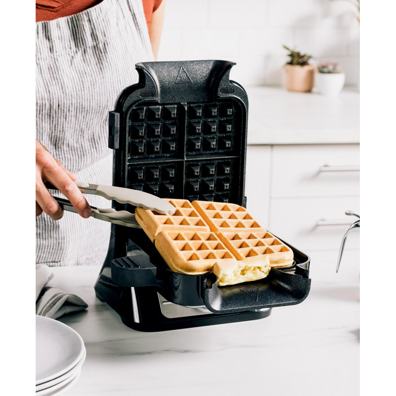 Black and Stainless Steel Belgian Waffle Maker with Non-Stick Plates
