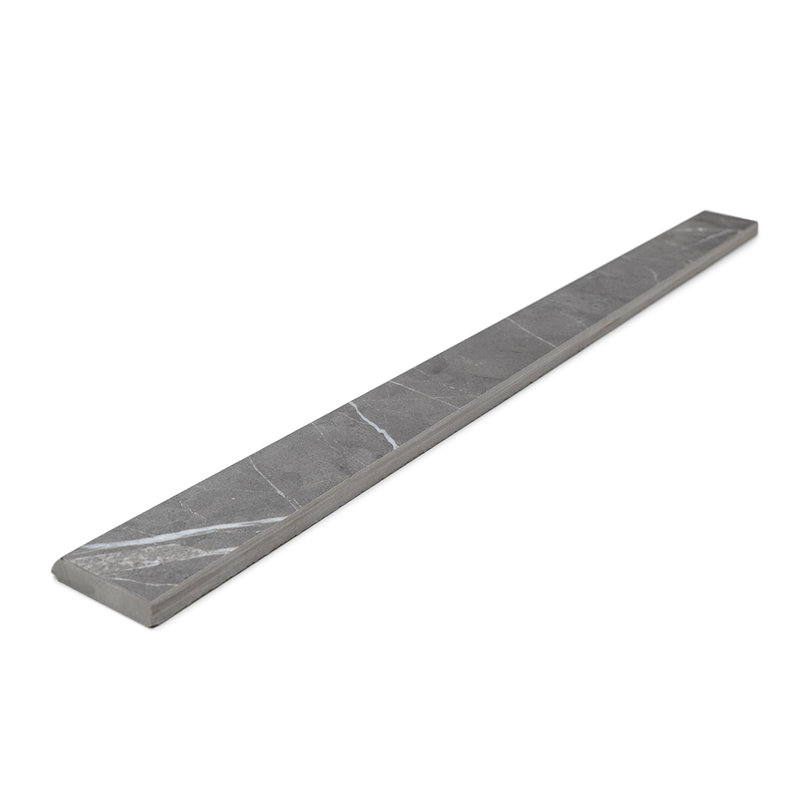 Carreau en porcelaine bullnose 2 po x 23,5 po Penthouse, Charmant ambre mat