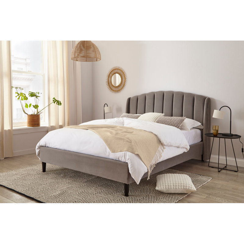 Upholstered Bed, Kingsize (5')