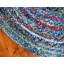 Tapis bleu tressé à la main Tullie-1179026940