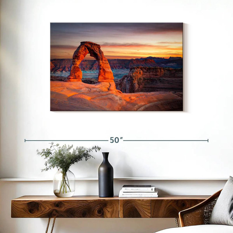 Alvord Delicate Arch In Utah, H 24 po x l 36 po