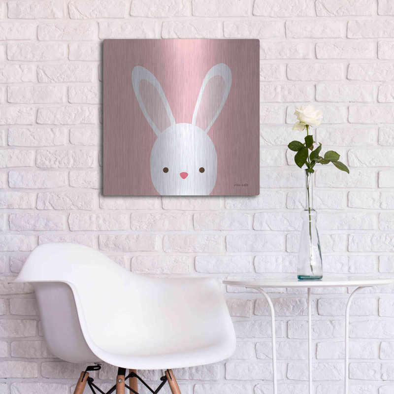 «Cuddly Bunny» par Ann Kelle - reproduction d'art non encadrée sur métal, H 24 po x l 24 po x P 0,13 po