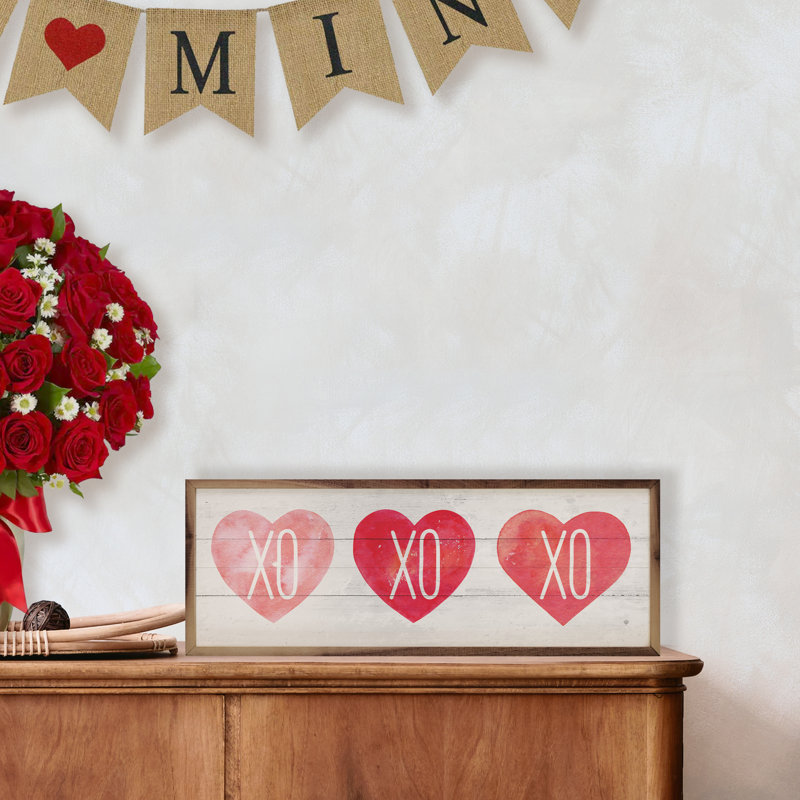 XO Hearts Whitewash, 8" H x 24" W x 1" D