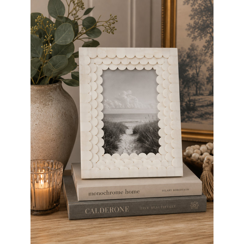 Cadre photo Layered Scalloped - Cadre photo décoratif en panneau de fibres à densité moyenne, 4"x6"
