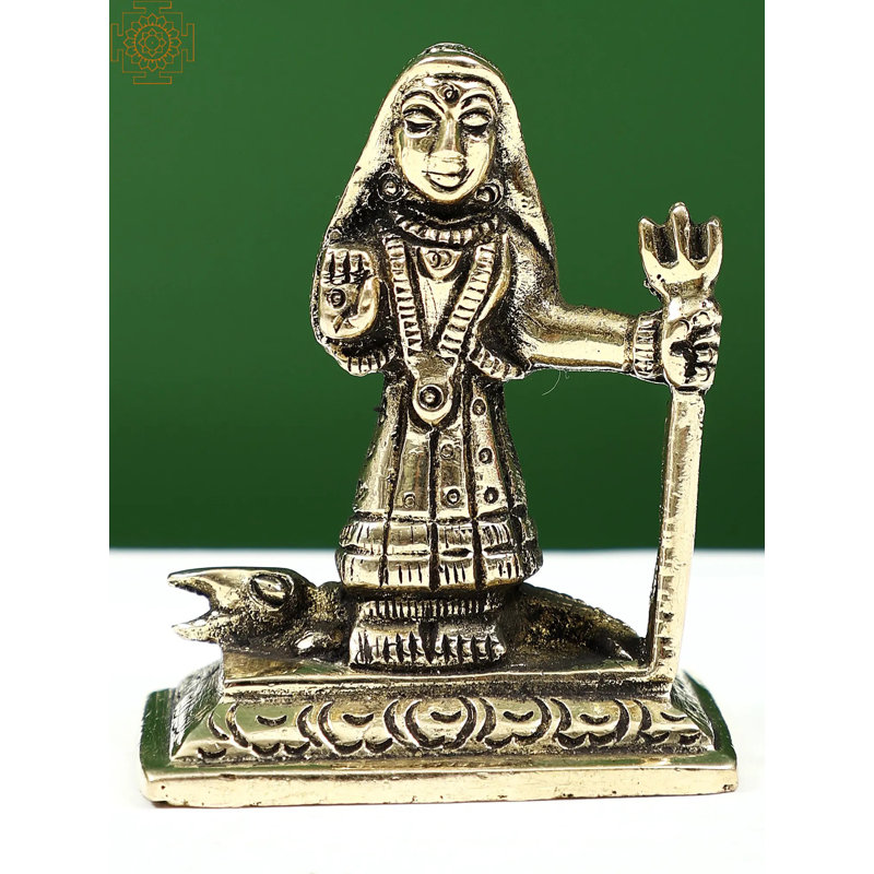 Petite statue en laiton Khodiyar Mata - sculpture de déesse indoue fabriquée à la main avec monture de crocodile et trident pour une décoration spirituelle