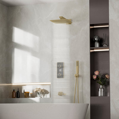 Système de douche thermostatique complet avec valve brute et pomme de douche à effet pluie