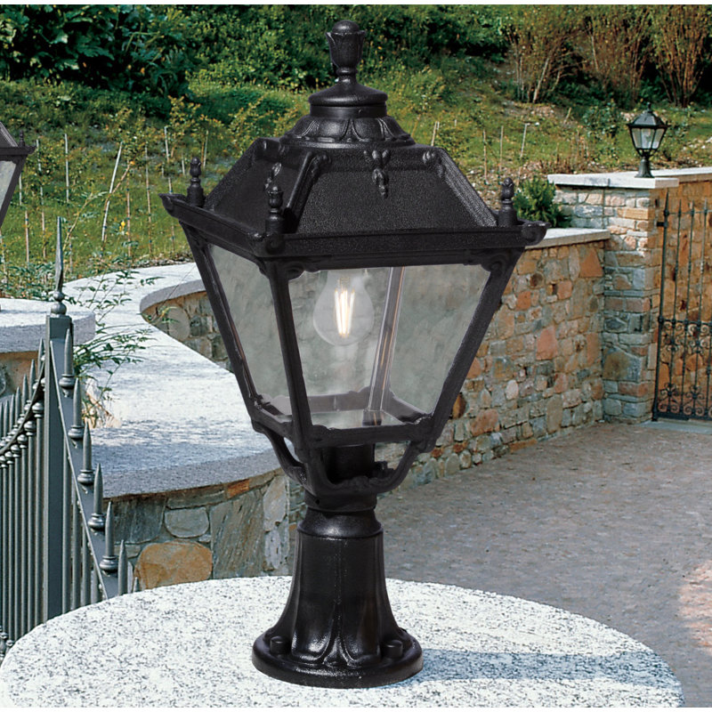 Ulen Pier Mount Light