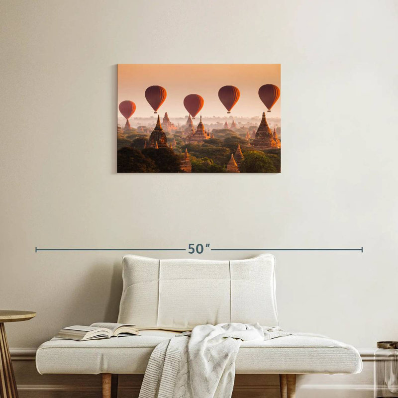 Ballons Mehar au-dessus des tempes de Bagan, H 20 po x l 30 po