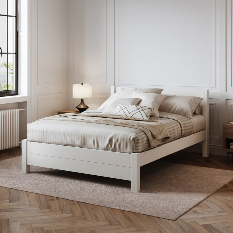 Edgecumbe Solid Wood Bed, Double (4'6), White