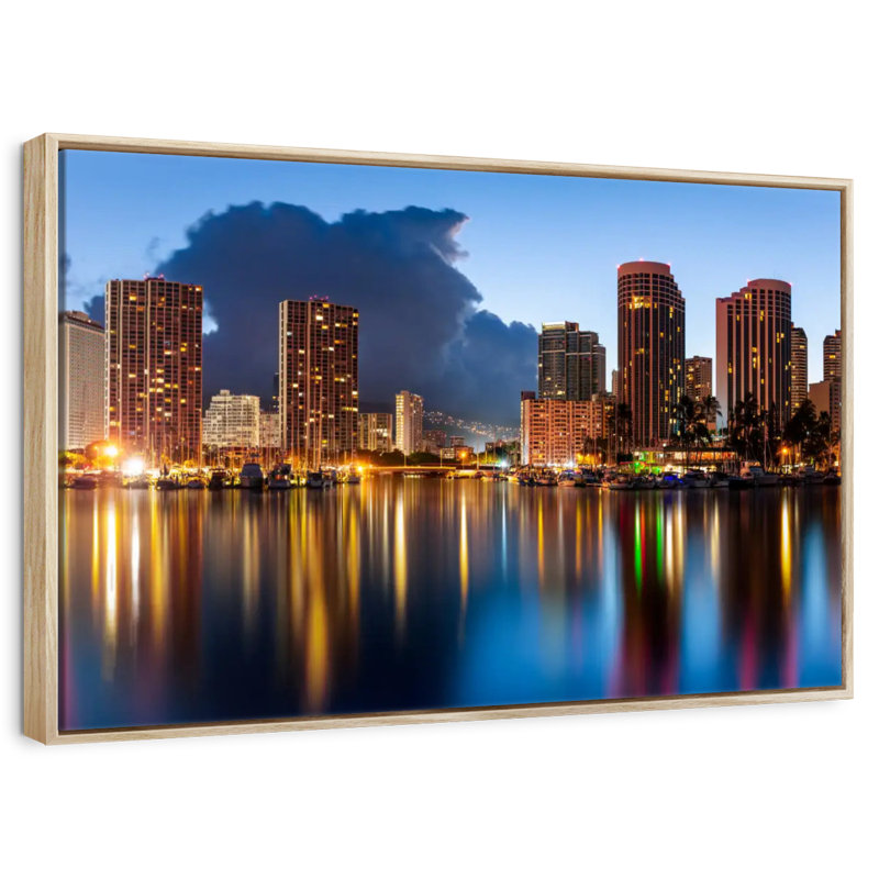 Honolulu Nightscape, Cadre flottant en bois naturel, 40 po x 27 po