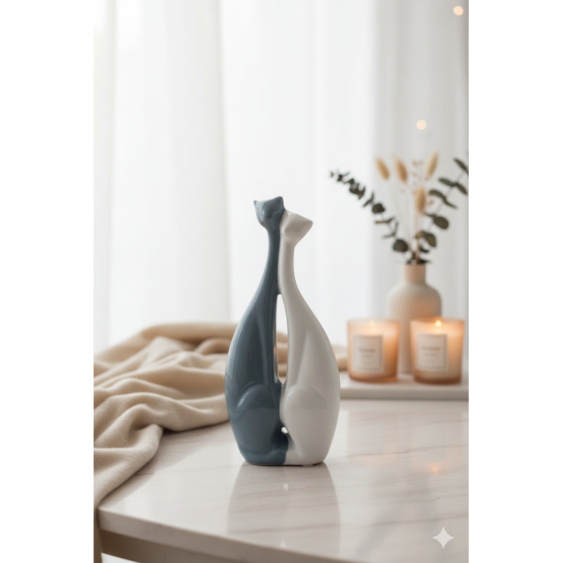 Figurines & Sculptures
