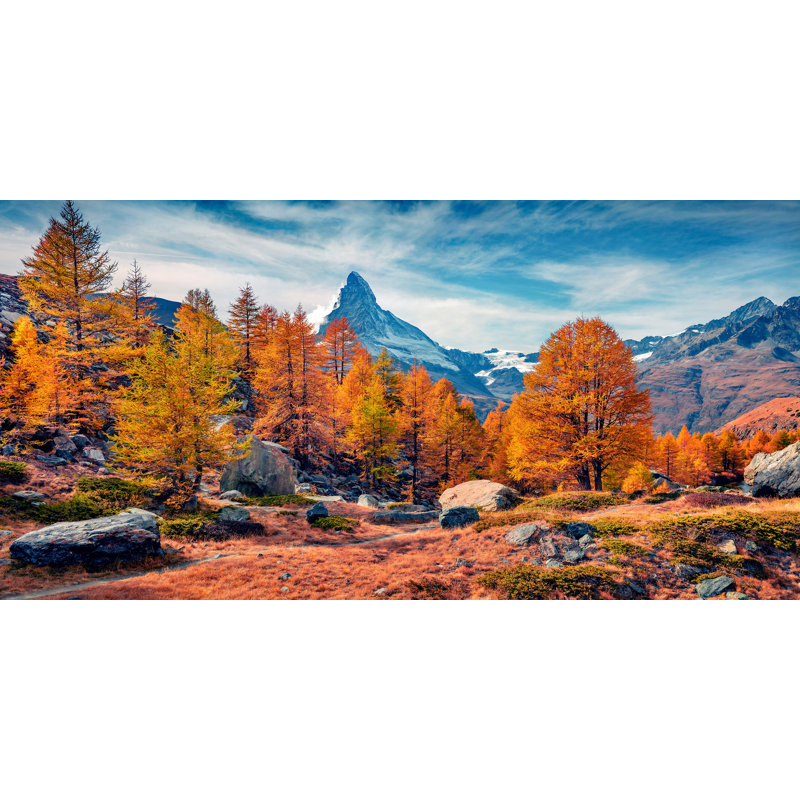 «Majestic Mountain Peak in Autumn», art mural sur toile tendue, H 27,55 po x l 55 po