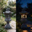 Lanterne solaire pagode avec dragon sculpté au sommet, lampe de jardin en résine de style chinois à lumière chaude, décoration d'allée extérieure, 32 cm
