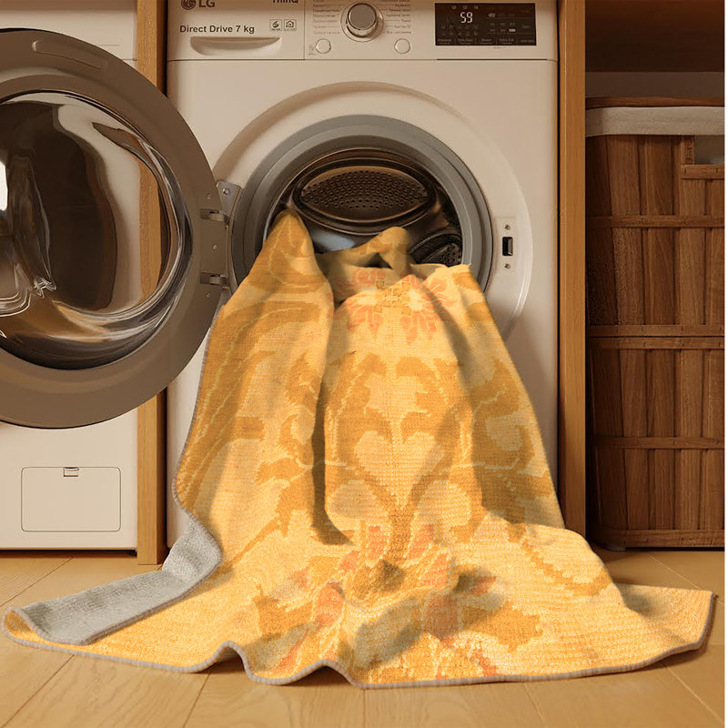Tapis orange en chenille / polyester tissé à la machine Macheal, Rectangle 2 pi x 3 pi