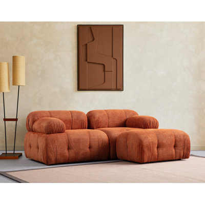 Élégant canapé d'angle | Structure en bois de hêtre durable et en carton, tissu 100% polyester | Support pour le dos en mousse et en silicone gris doux | Design moderne avec pieds en plastique noir | Parfait pour les salons et les salons