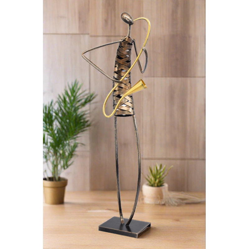 Wellow People Figurines & Sculptures