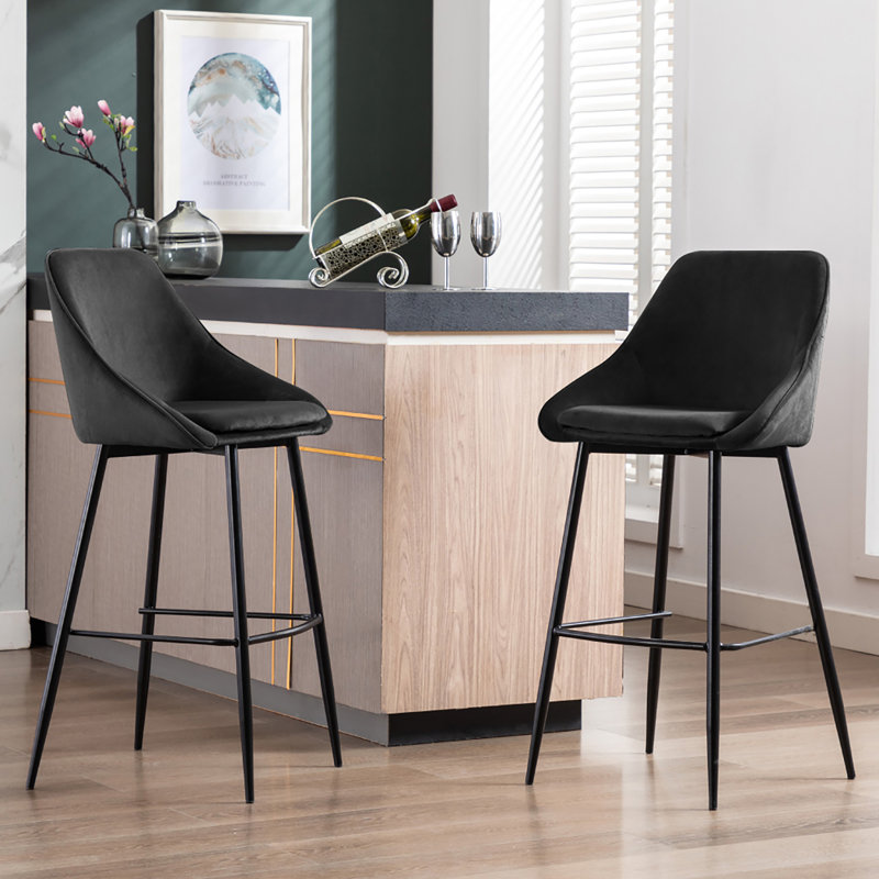 Tabouret Layken, Tabouret de bar (siège d'une hauteur de 29 po), Noir