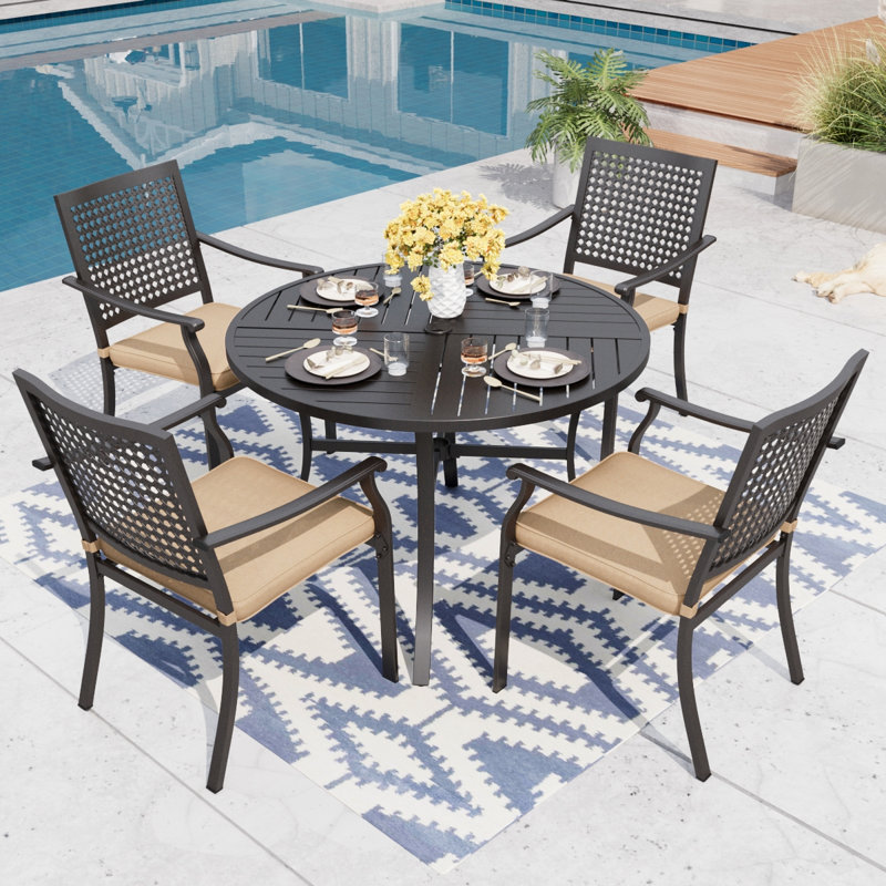 Ensemble repas pour 4 personnes Argyri
