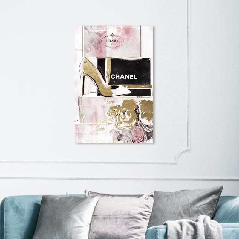 Luxury Stacked Shoes Rose - impression sur toile, H 30 po x l 20 po, Toile tendue