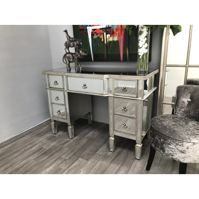 Ryland Dressing Table