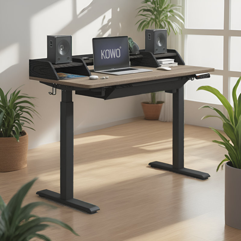 Bureau debout à hauteur réglable électrique Larreon, H 47,2 po x l 48 po x P 24 po, Chêne gris / noir, Bureau avec huche