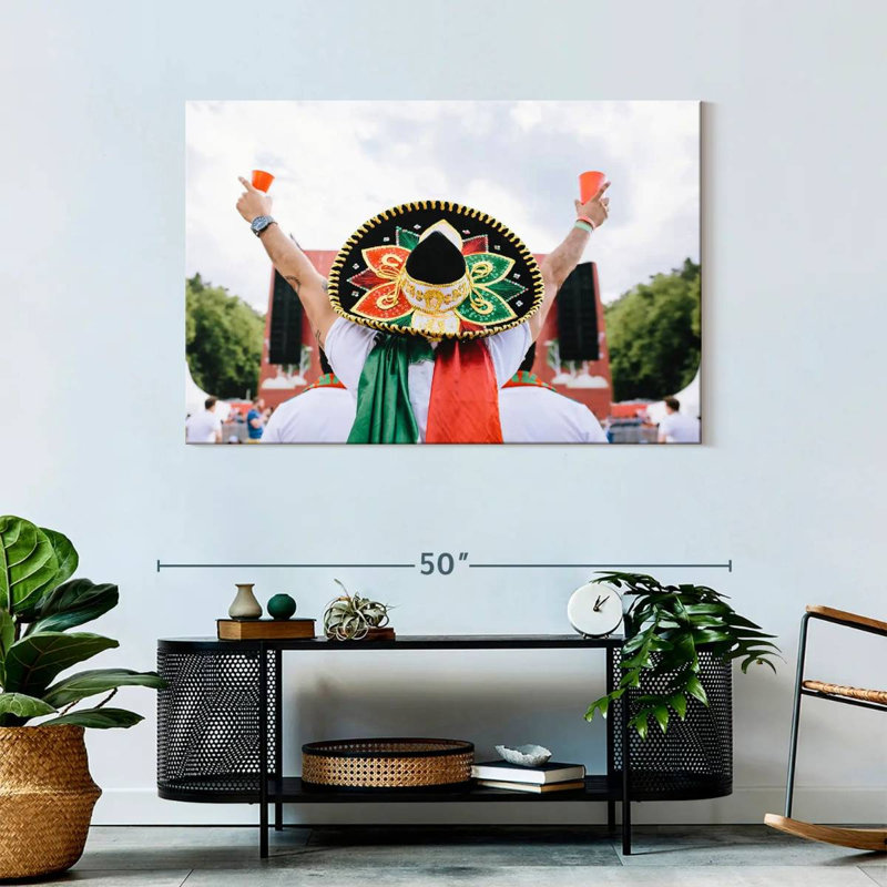 Les fans mexicains de Leisha se régalent, H 30 po x l 45 po