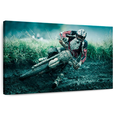 Sireci Drifting Dirt Bike