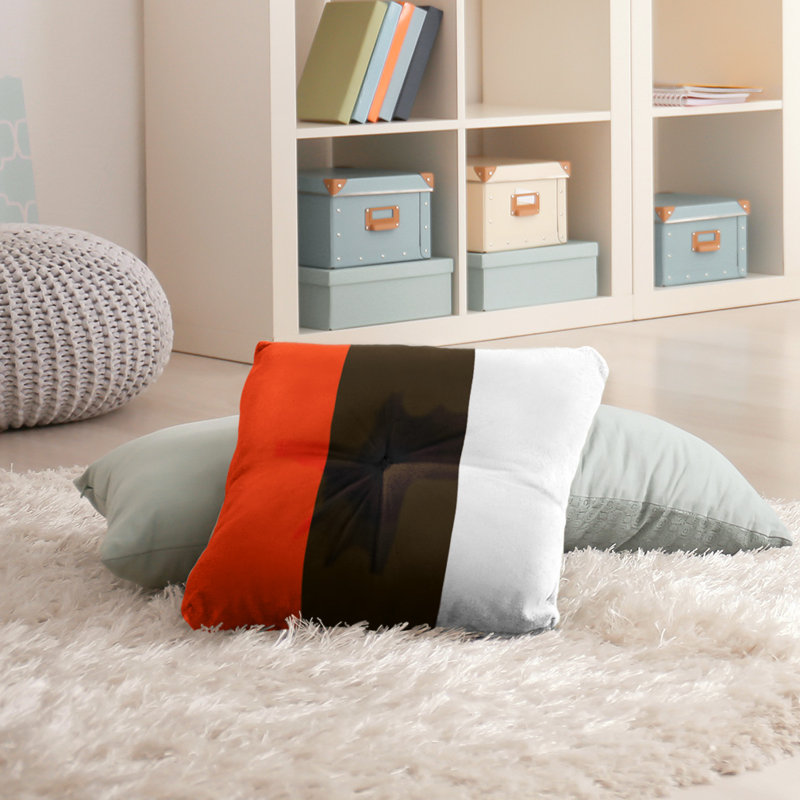 Coussin de plancher touffeté , 26 po x 26 po, Brun
