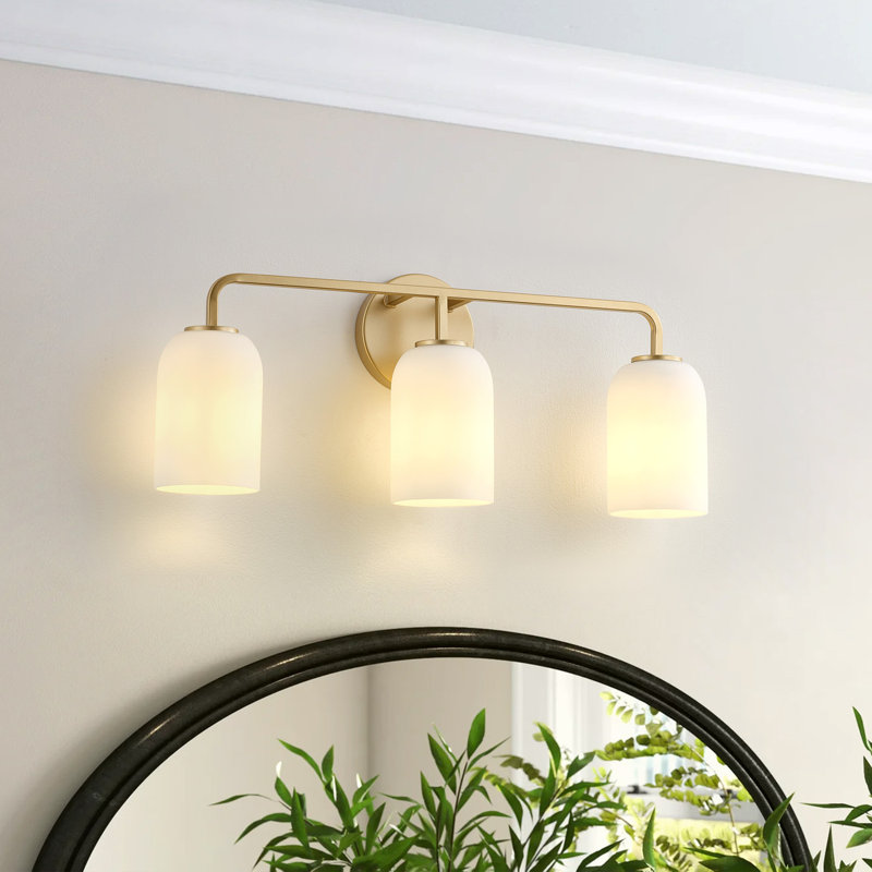 Lampe murale en fer 3 lumières à intensité variable en verre blanc