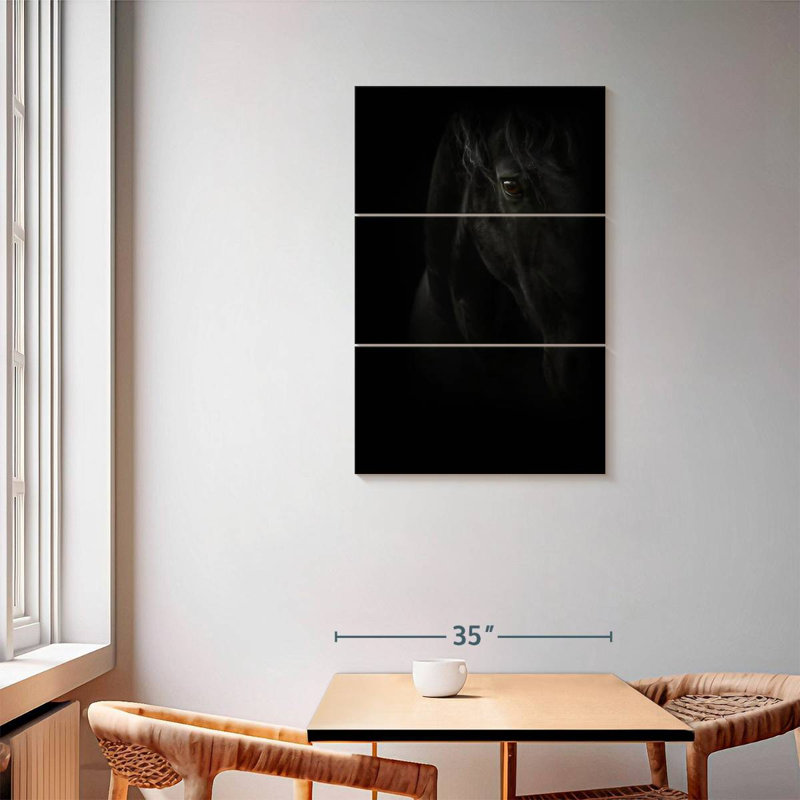 Brampt Black Pearl, 57" H x 36" W
