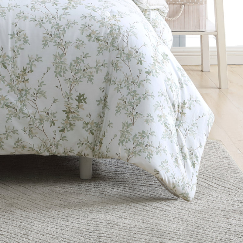 Ensemble d'édredon Laura Ashley Lindy, Édredon de très grande taille et 6 pièces suppl