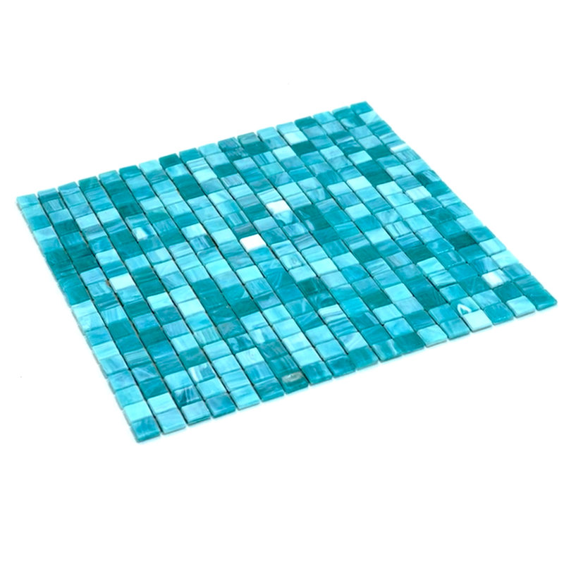 Carreau de mosaïque pour mur et plancher en verre 0,6 po x 0,6 po Skosh