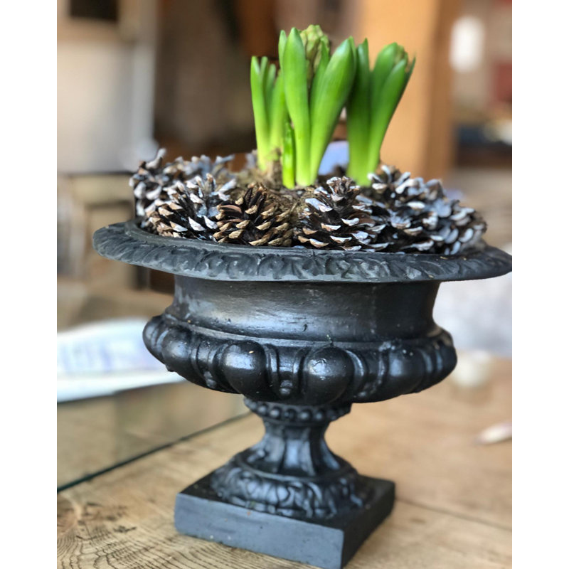 Ortonville Fiberglass Urn Planter