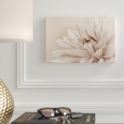 " Dahlia VIII "