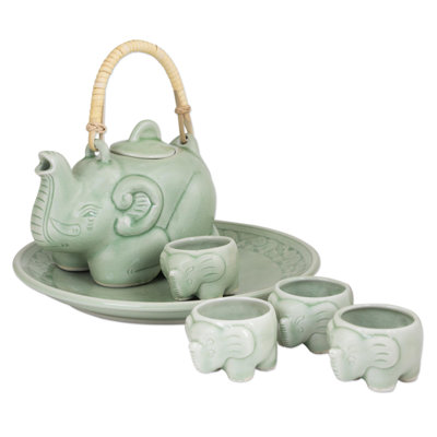 World Menagerie Elliston 32oz. Teapot Set For 4