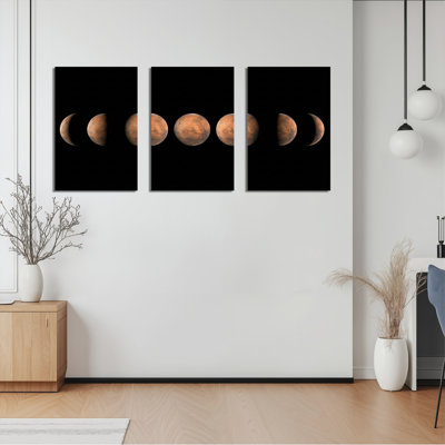 Ensemble de 3 tableaux sur toile représentant les phases de Mars